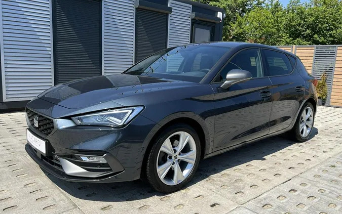 pomorskie Seat Leon cena 89900 przebieg: 52776, rok produkcji 2021 z Radzyń Podlaski